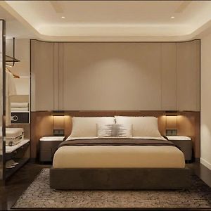 Suite City View